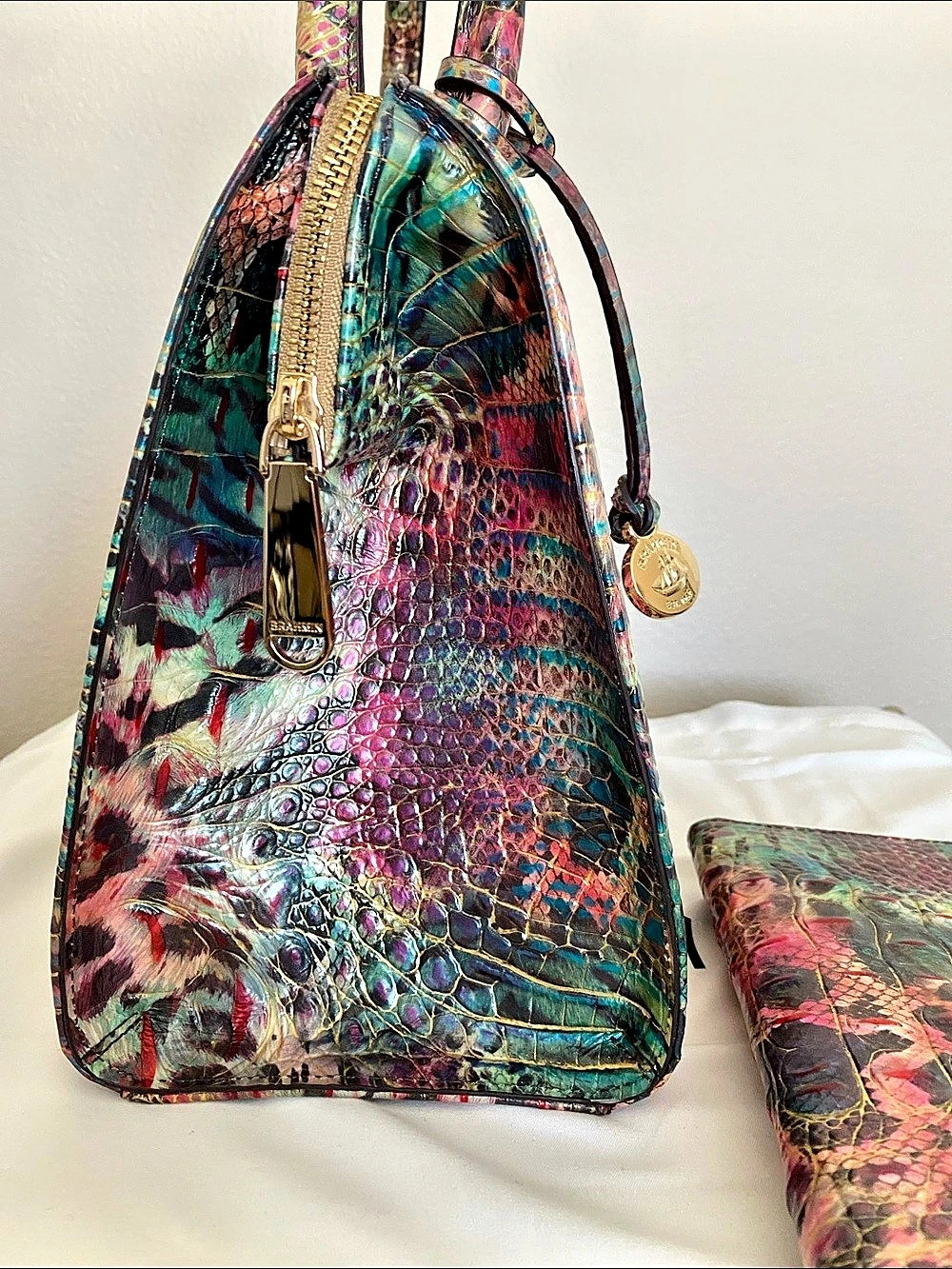 Brahmin small Caroline Shapeshifter and matching Addy wallet, EUC - Picture 4 of 8